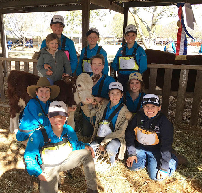Wallan Creek Show Team at the Queensland Herefords Youth Heifer Show 2019